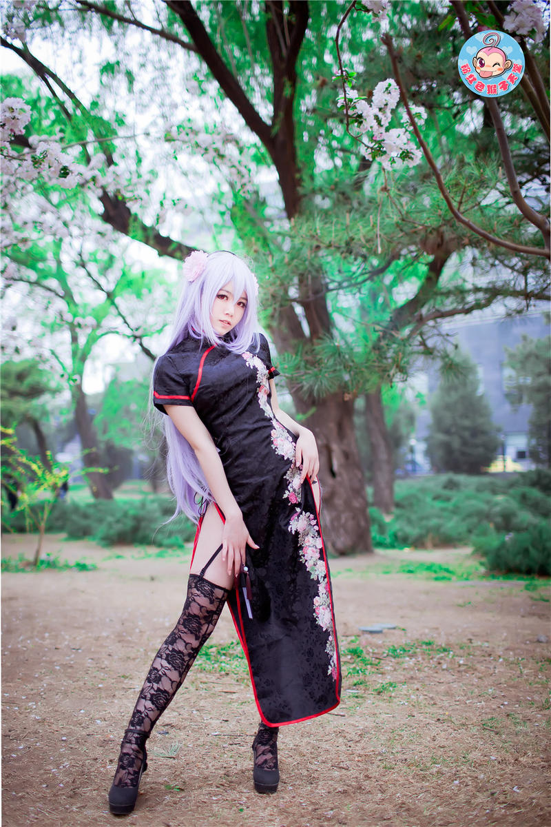 "Vocaloid" Haku Cheongsam phiên bản c o s p l a y