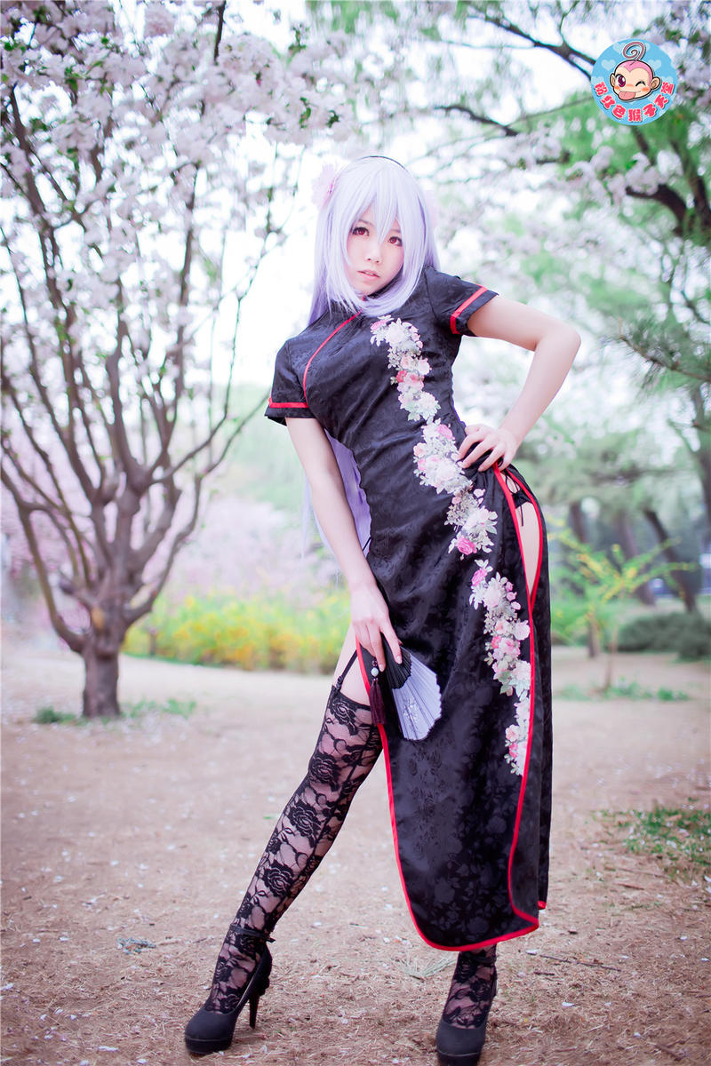 "Vocaloid" Haku Cheongsam phiên bản c o s p l a y