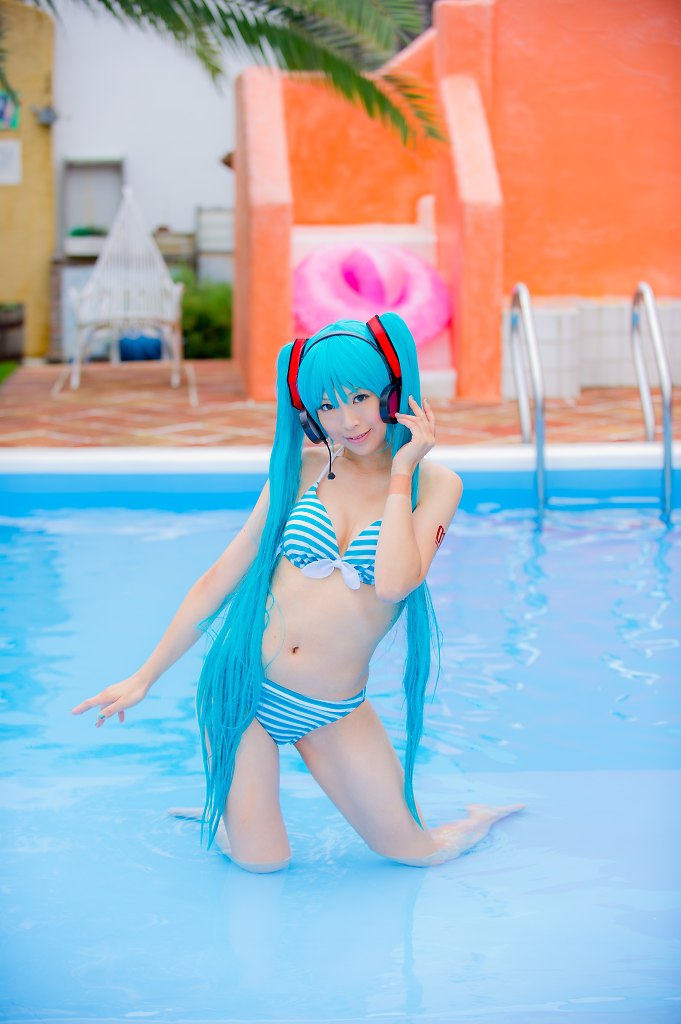 Hatsune Miku (Bikini Ver.)
