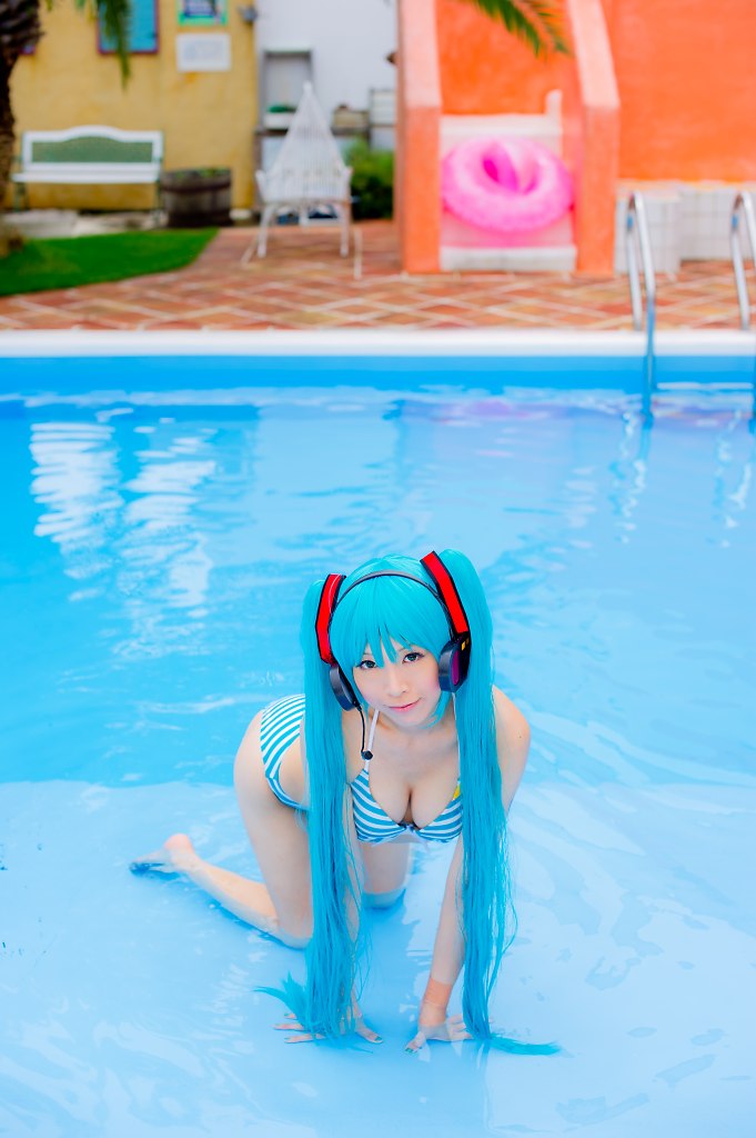 Hatsune Miku (Bikini Ver.)