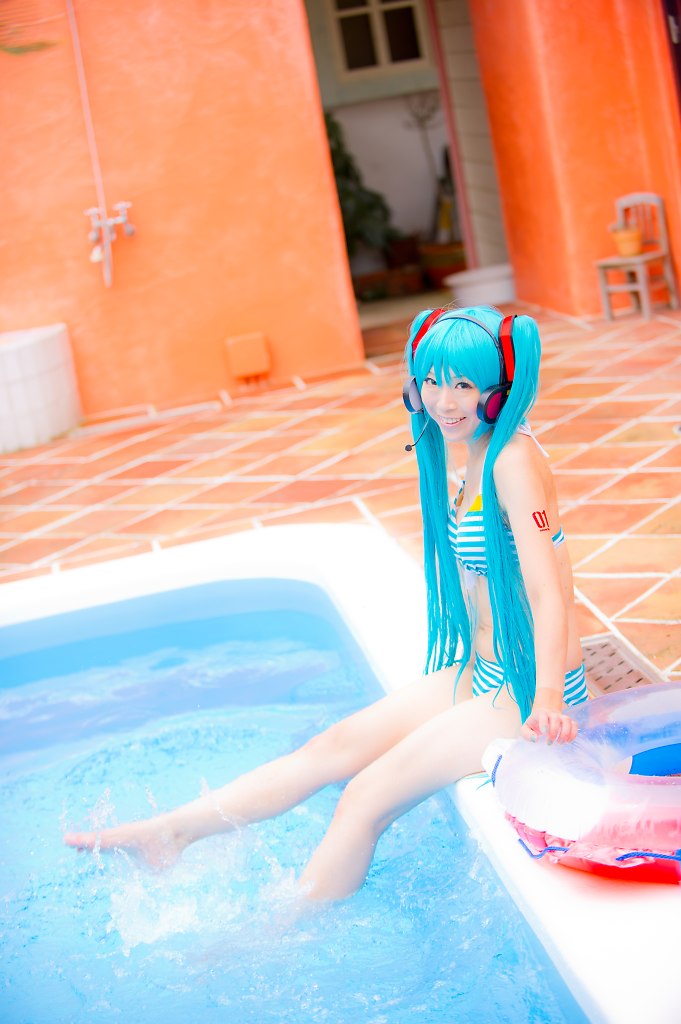 Hatsune Miku (Bikini Ver.)