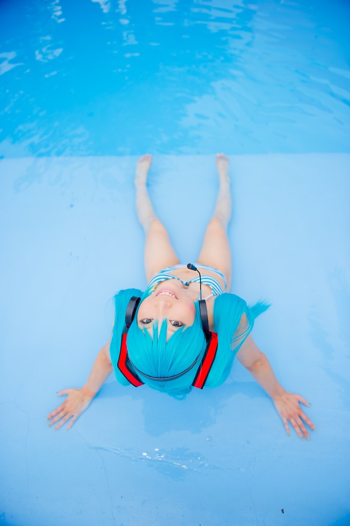 Hatsune Miku (Bikini Ver.)