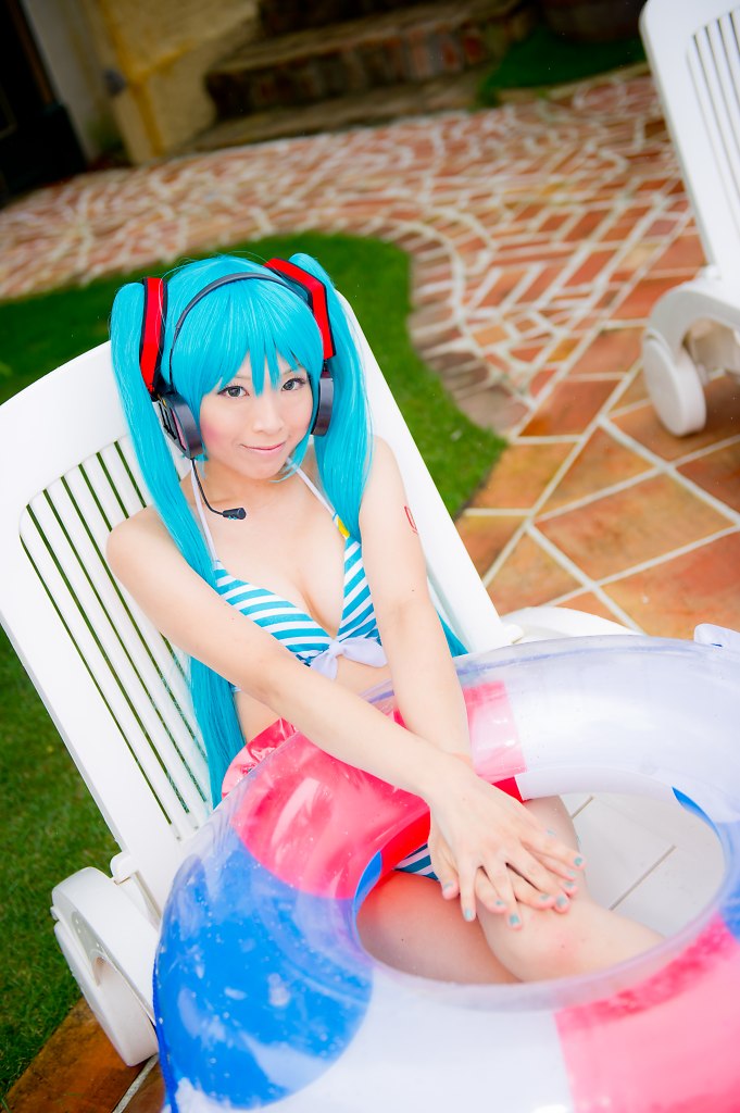 Hatsune Miku (Bikini Ver.)