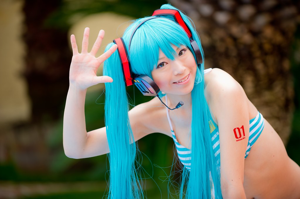 Hatsune Miku (Bikini Ver.)