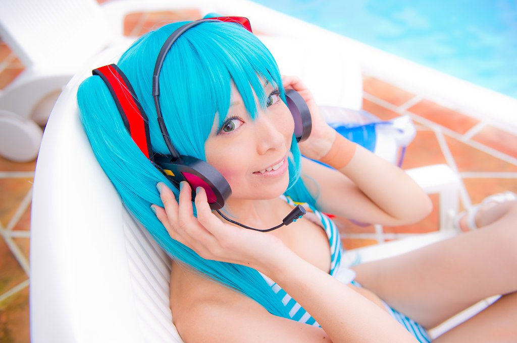 Hatsune Miku (Bikini Ver.)
