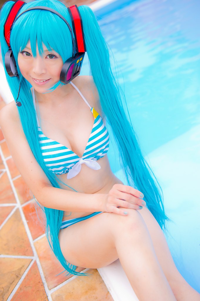 Hatsune Miku (Bikini Ver.)