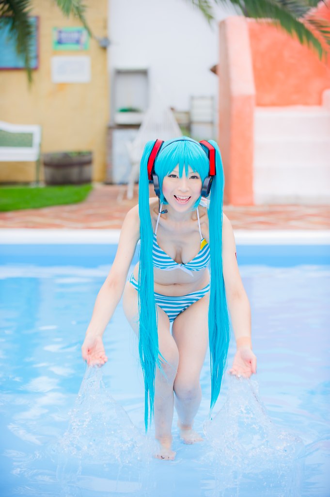 Hatsune Miku (Bikini Ver.)