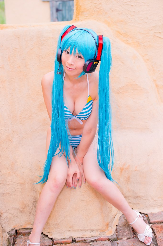 Hatsune Miku (Bikini Ver.)
