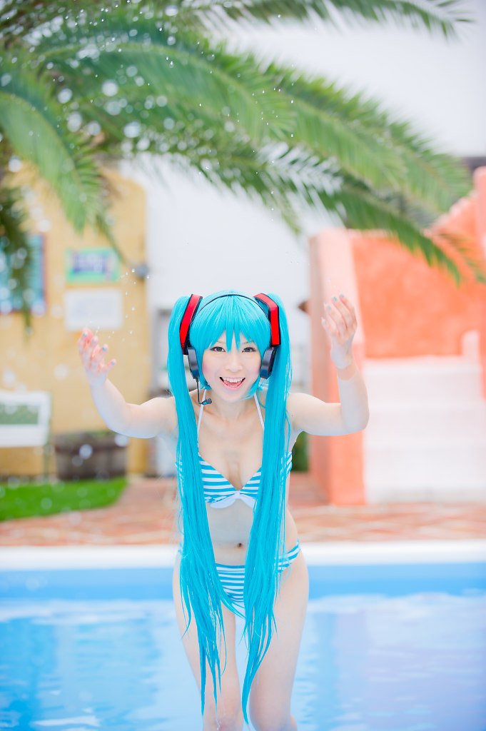 Hatsune Miku (Bikini Ver.)