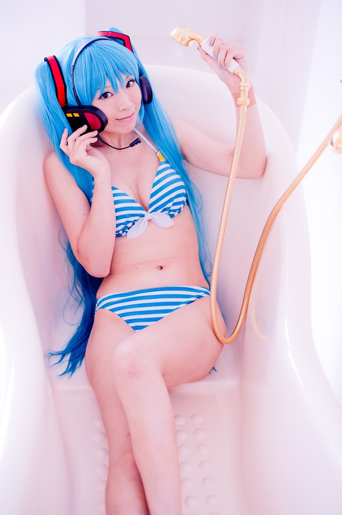 Hatsune Miku (Bikini Ver.)