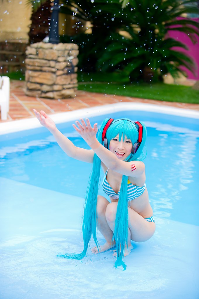 Hatsune Miku (Bikini Ver.)