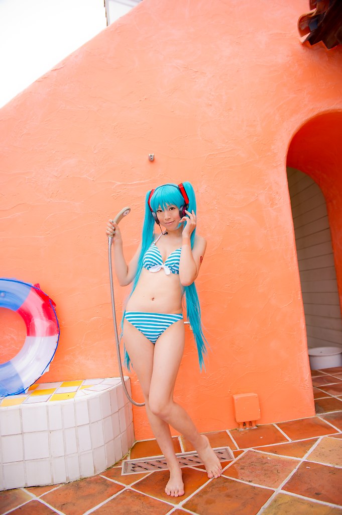 Hatsune Miku (Bikini Ver.)
