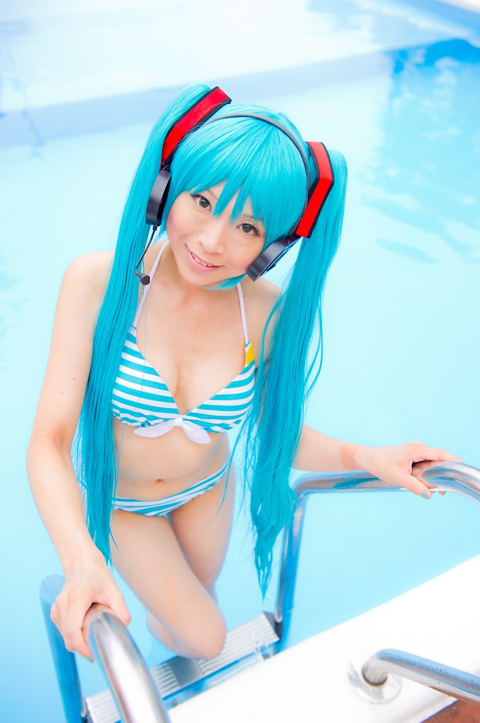 Hatsune Miku (Bikini Ver.)