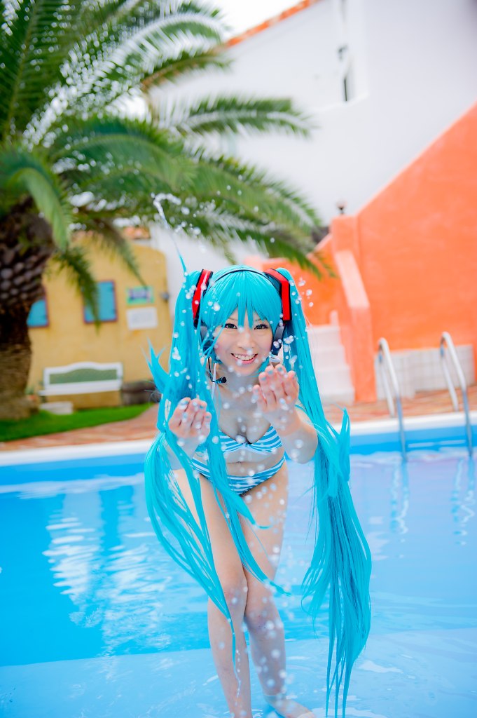 Hatsune Miku (Bikini Ver.)