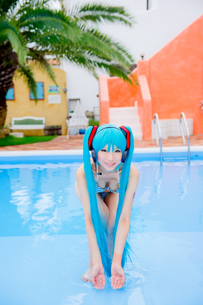 Hatsune Miku (Bikini Ver.)