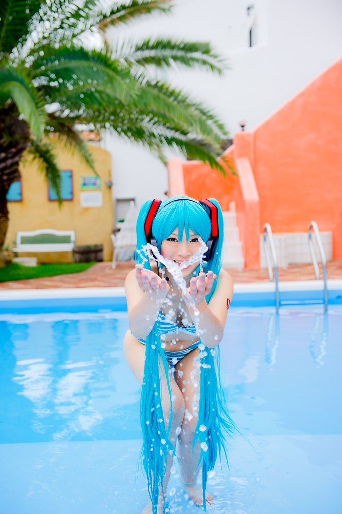 Hatsune Miku (Bikini Ver.)