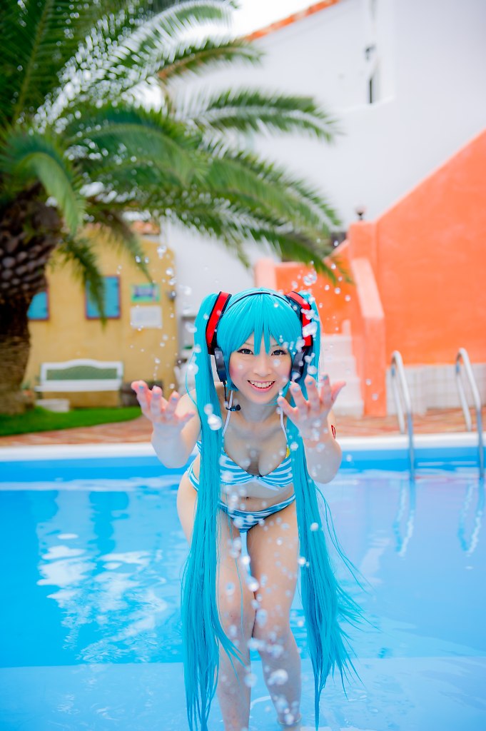 Hatsune Miku (Bikini Ver.)