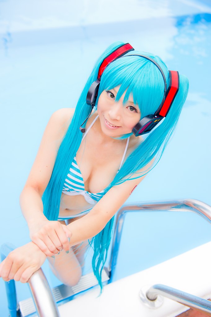 Hatsune Miku (Bikini Ver.)