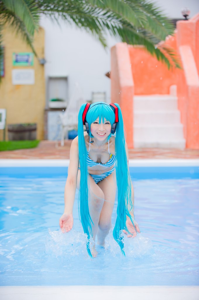 Hatsune Miku (Bikini Ver.)