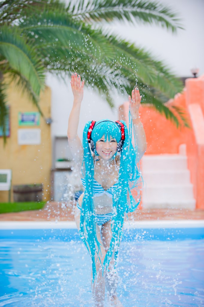 Hatsune Miku (Bikini Ver.)