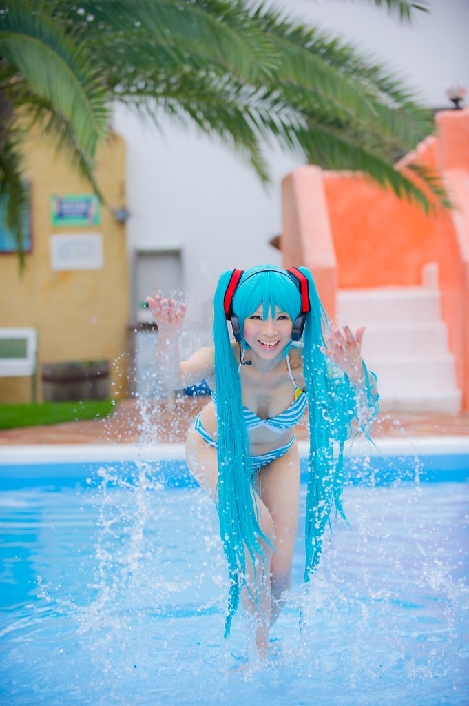 Hatsune Miku (Bikini Ver.)
