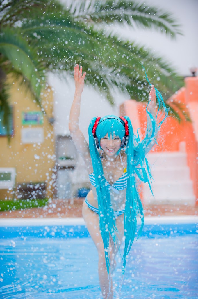 Hatsune Miku (Bikini Ver.)