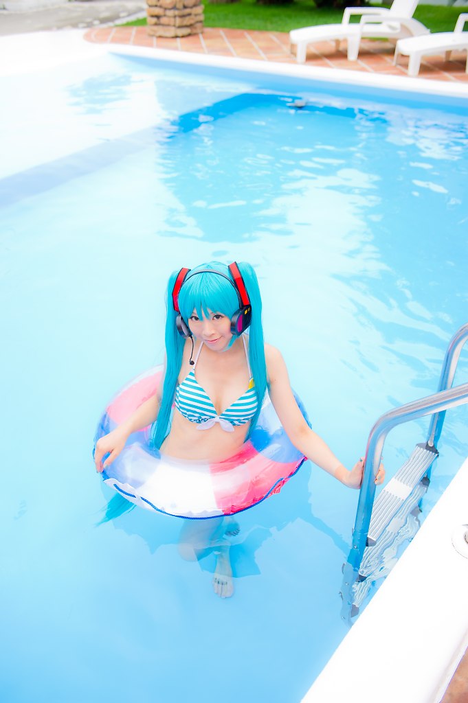 Hatsune Miku (Bikini Ver.)