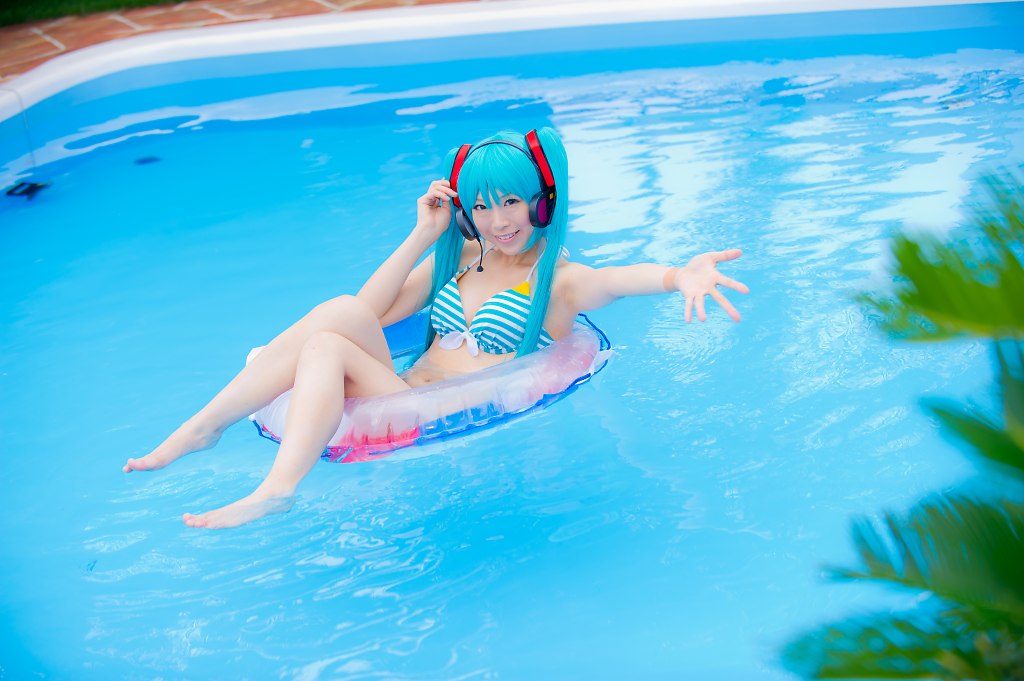 Hatsune Miku (Bikini Ver.)