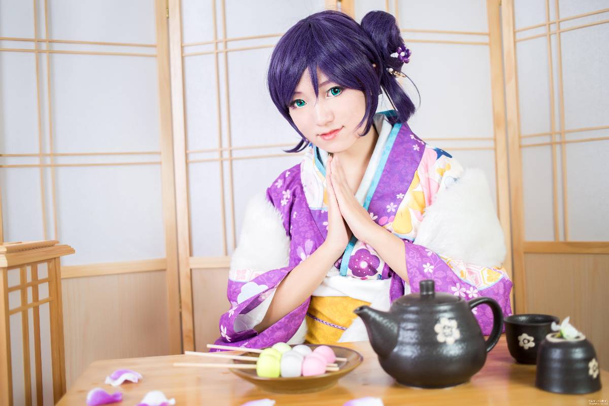 "Lovelive" tháng đầu tiên của kimono đã không đánh thức tojo chi c o s p l a y