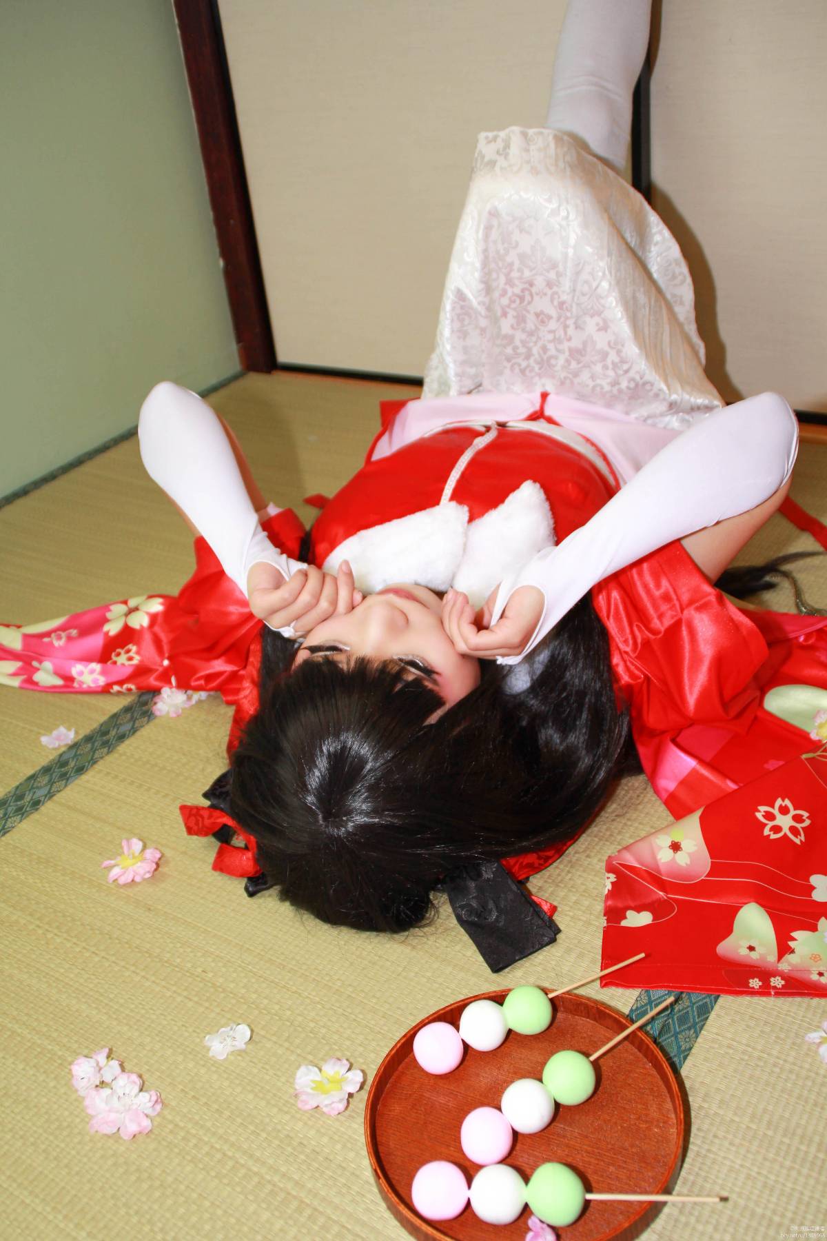 "Cô gái thông minh sẽ không bị tổn thương"