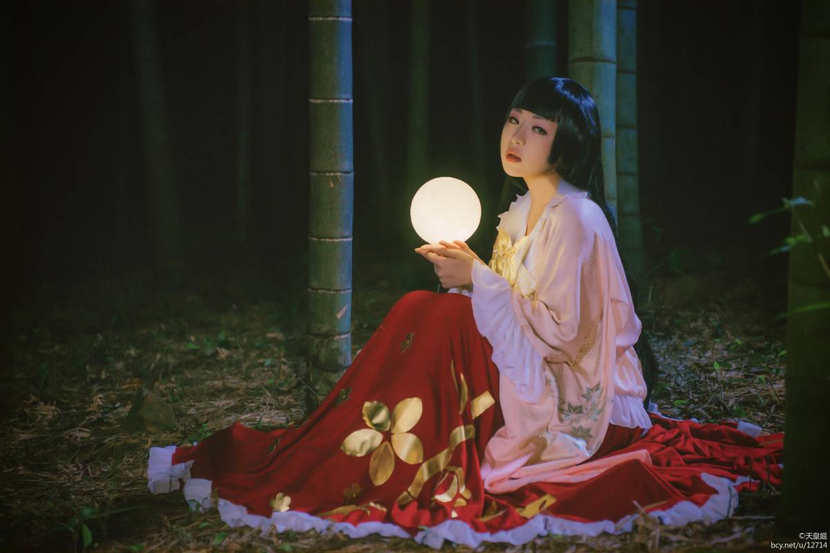 "Dự án phương Đông" mãi mãi và tội nhân của Núi Penglai Kaguya c o s p l a y