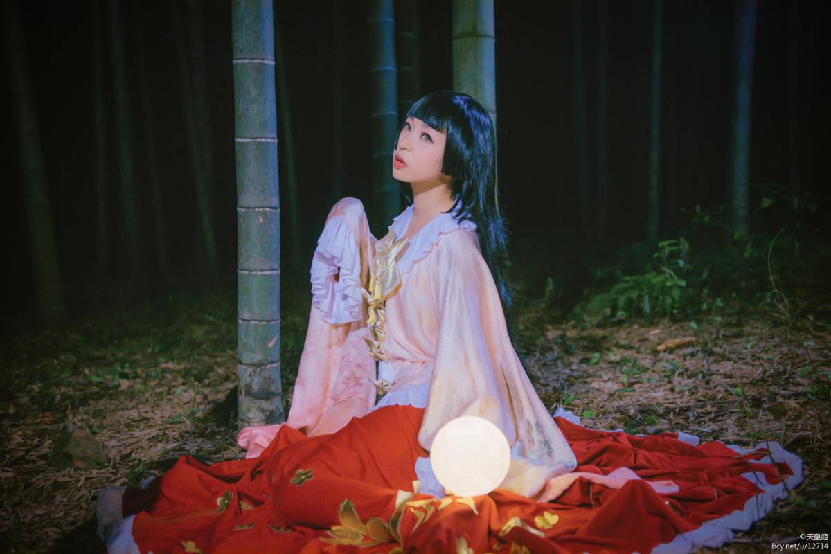 "Dự án phương Đông" mãi mãi và tội nhân của Núi Penglai Kaguya c o s p l a y