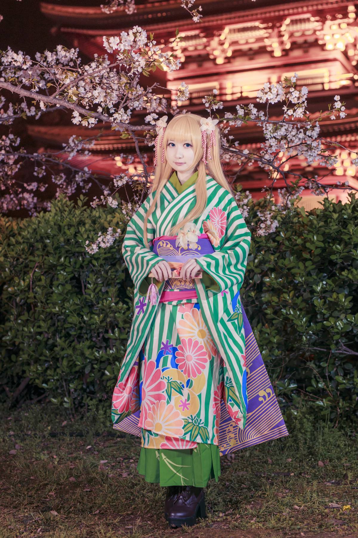 "Làm thế nào để phát triển một nữ anh hùng người qua đường" Eri Kimono ver c o s p l a y