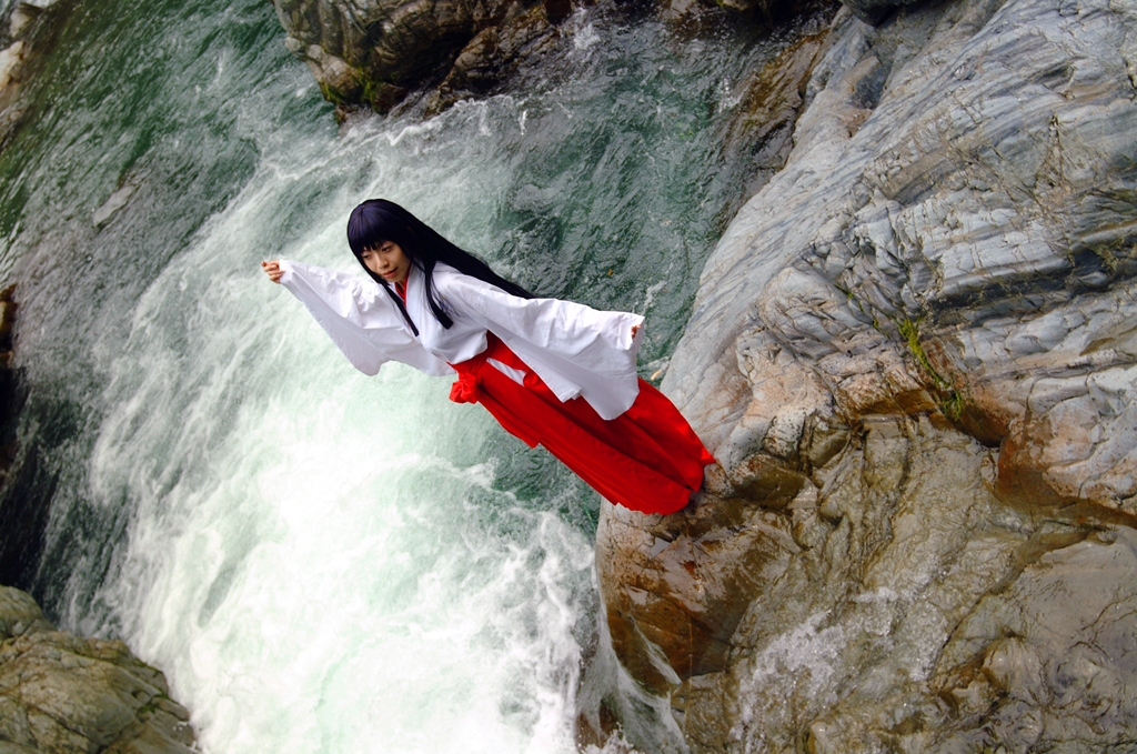 [Yokoegg] Mặt trăng vô danh