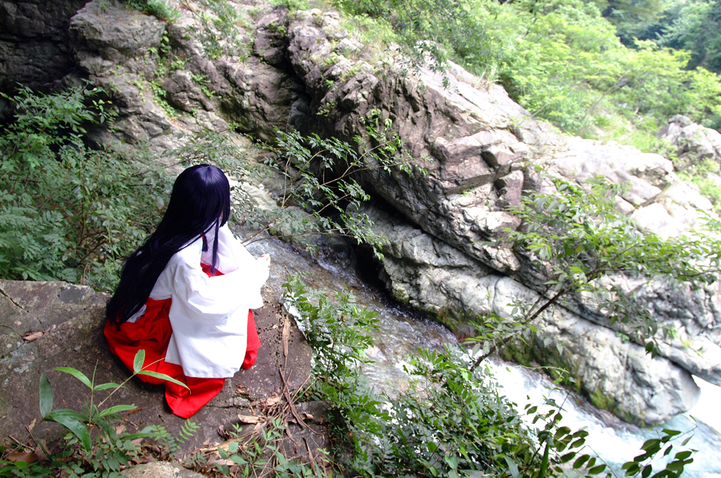 [Yokoegg] Mặt trăng vô danh