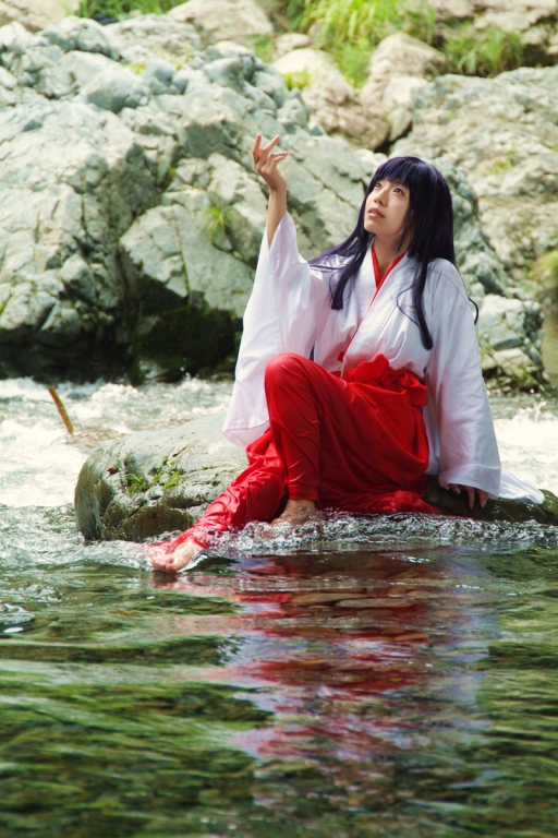 [Yokoegg] Mặt trăng vô danh