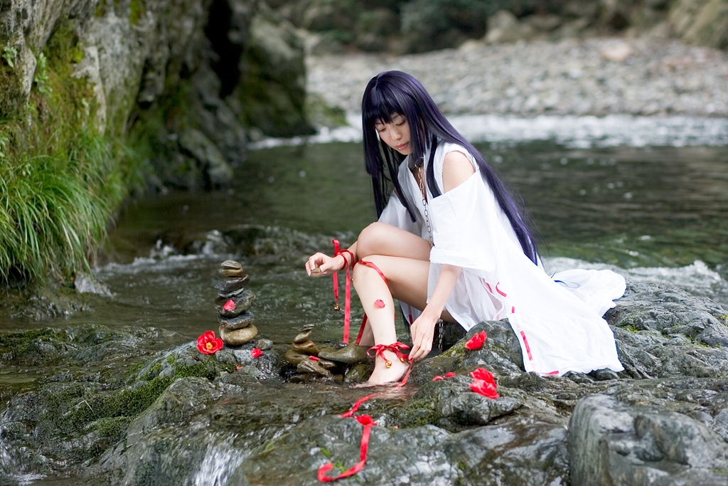 [Yokoegg] Mặt trăng vô danh