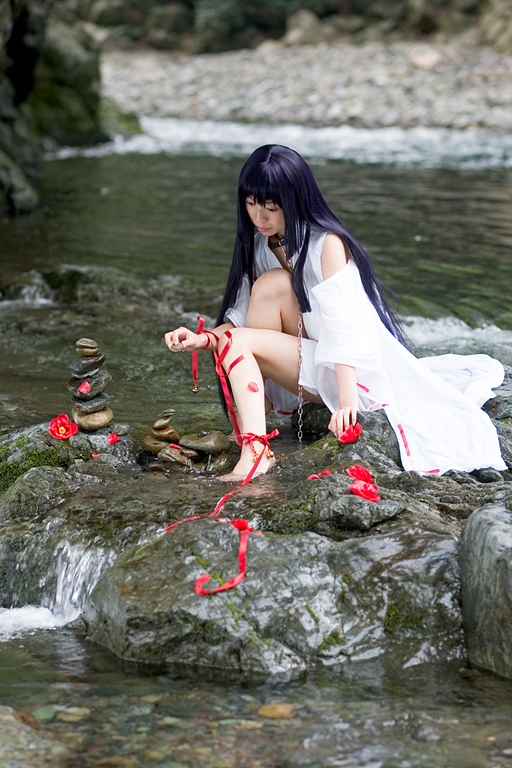 [Yokoegg] Mặt trăng vô danh