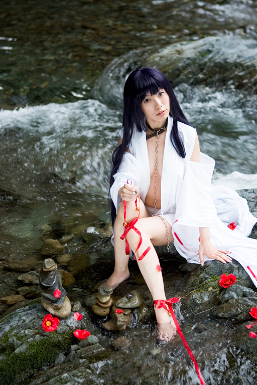 [Yokoegg] Mặt trăng vô danh