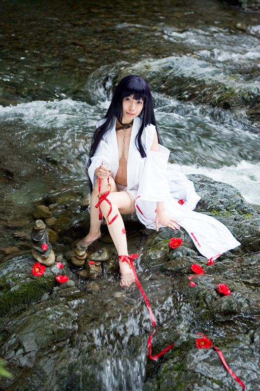 [Yokoegg] Mặt trăng vô danh