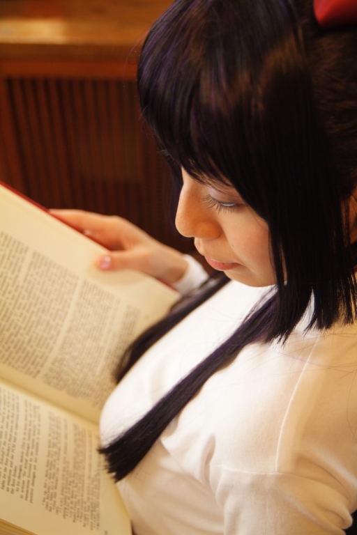 [Yokoegg] Mặt trăng vô danh