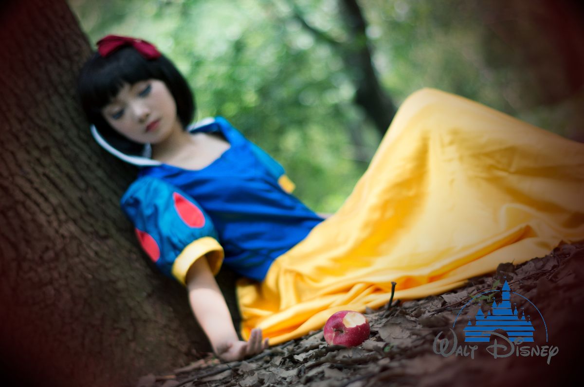 "Bạch Tuyết" Bạch Tuyết và Little Apple là vai trò hỗ trợ chính thức C O S P L A Y