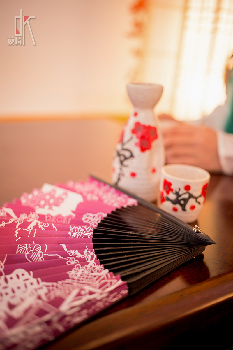 Phiên bản quốc ca kỳ lạ "Hatin Miku" cos