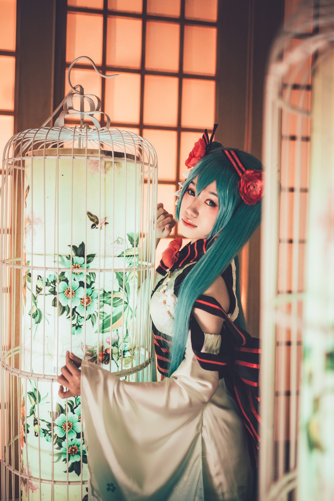 Phiên bản quốc ca kỳ lạ "Hatin Miku" cos