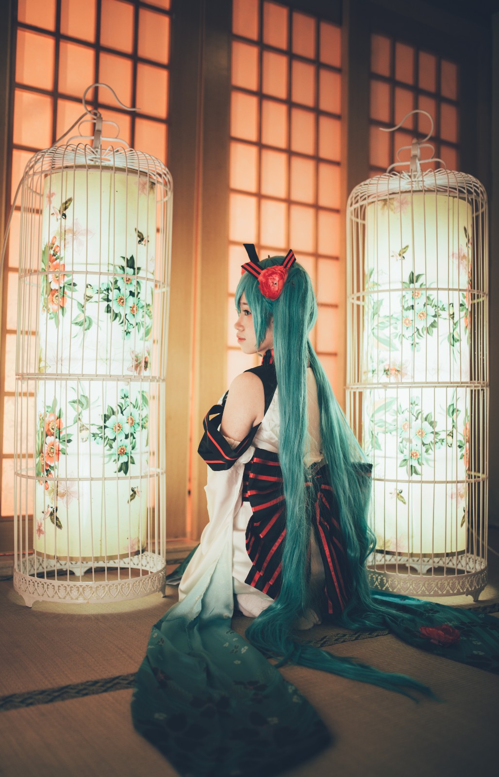 Phiên bản quốc ca kỳ lạ "Hatin Miku" cos