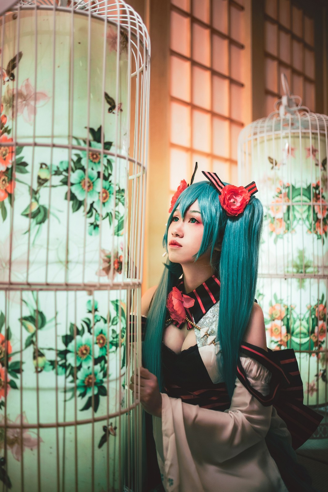 Phiên bản quốc ca kỳ lạ "Hatin Miku" cos