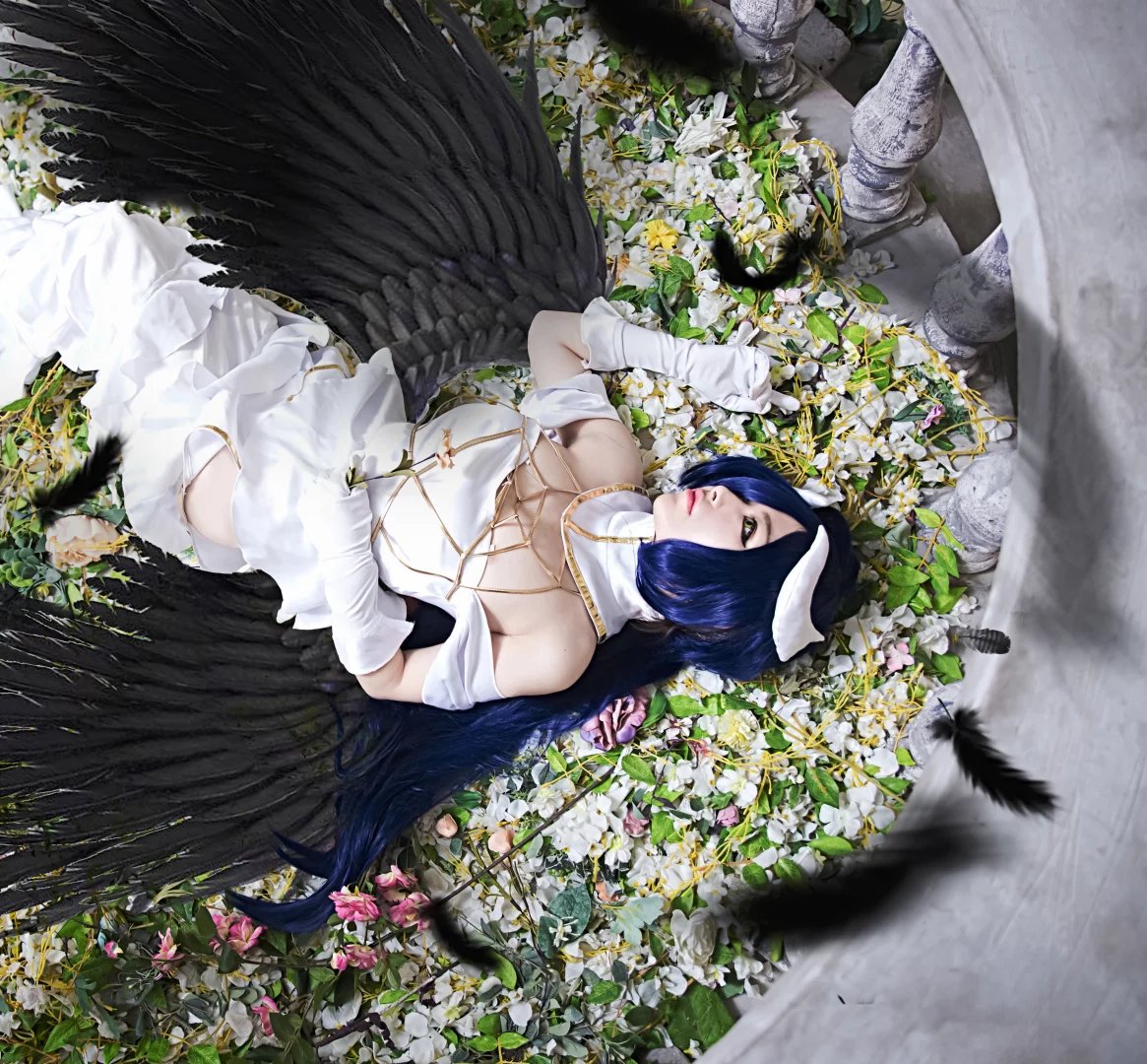 "Overlord" tên ngốc quỷ Yaer Bed c o s p l a y