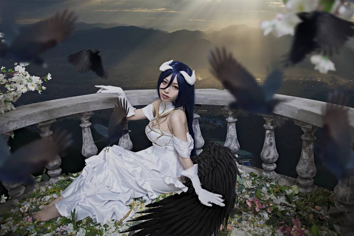 "Overlord" tên ngốc quỷ Yaer Bed c o s p l a y