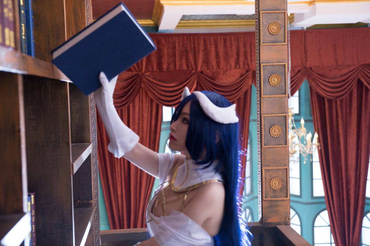 "Overlord" tên ngốc quỷ Yaer Bed c o s p l a y