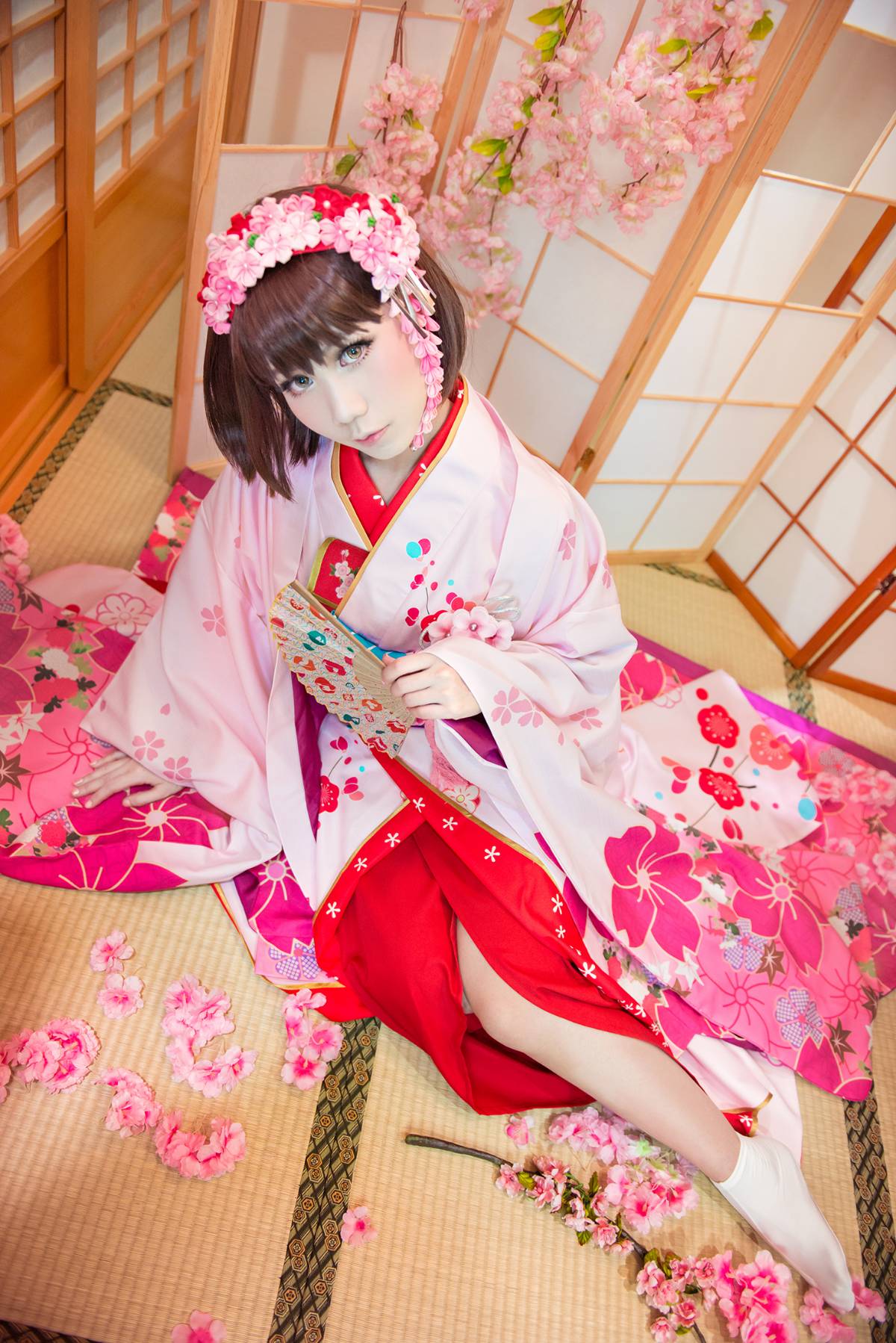 "Làm thế nào để phát triển một nữ anh hùng người qua đường" Kei Kato's Sakura Kimono ver C o s p l a y